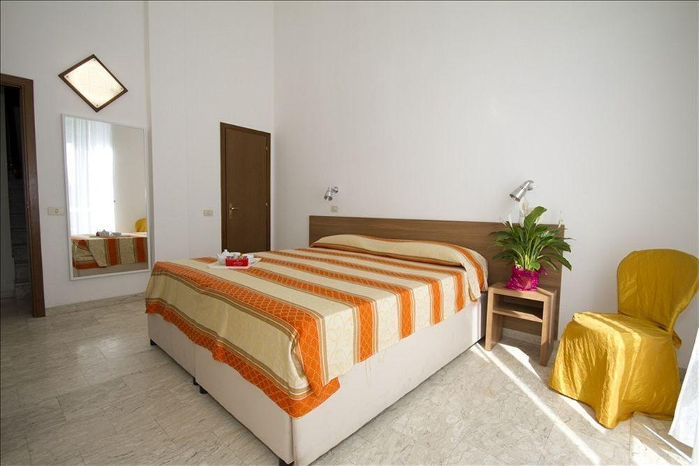 Hotel Derna Viareggio Zewnętrze zdjęcie