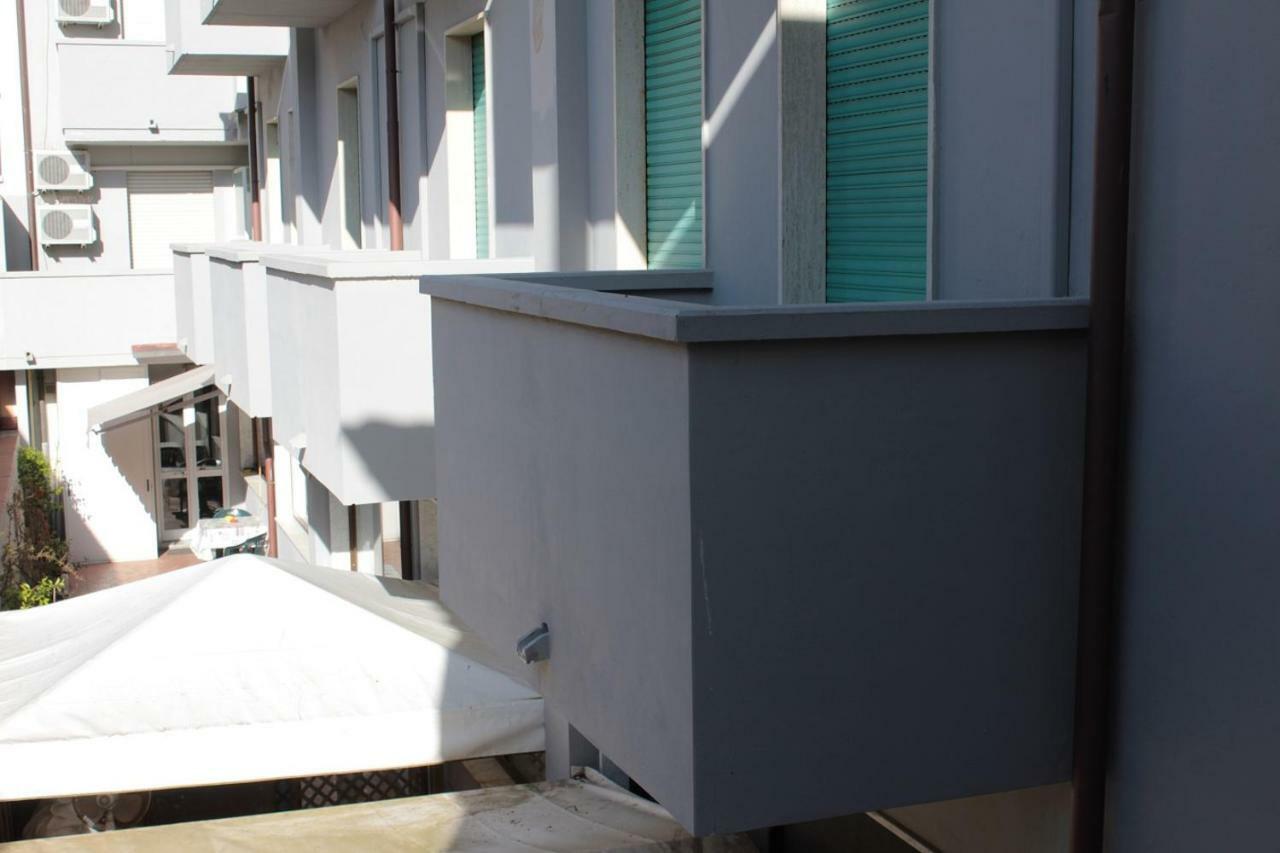 Hotel Derna Viareggio Zewnętrze zdjęcie